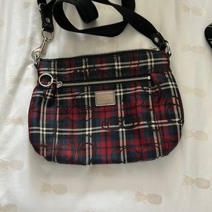 Coach Poppy purse. Great condition and super cute!!